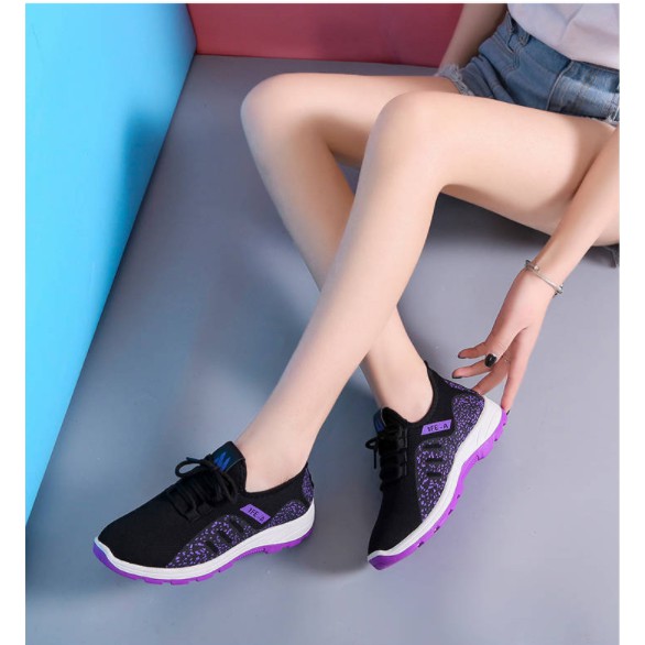 Giày Thể Thao Nữ GP981 Giá Tốt