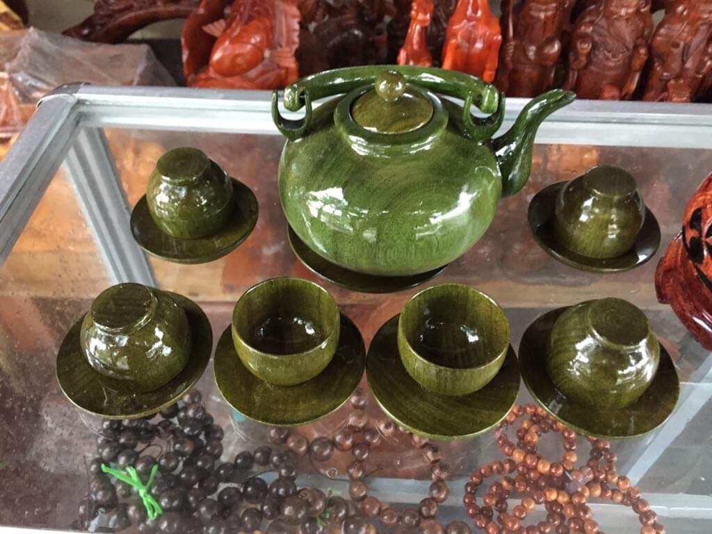 [HCM]Bộ bình trà gỗ đổi màu gồm 1 bình 6 tách và đĩa