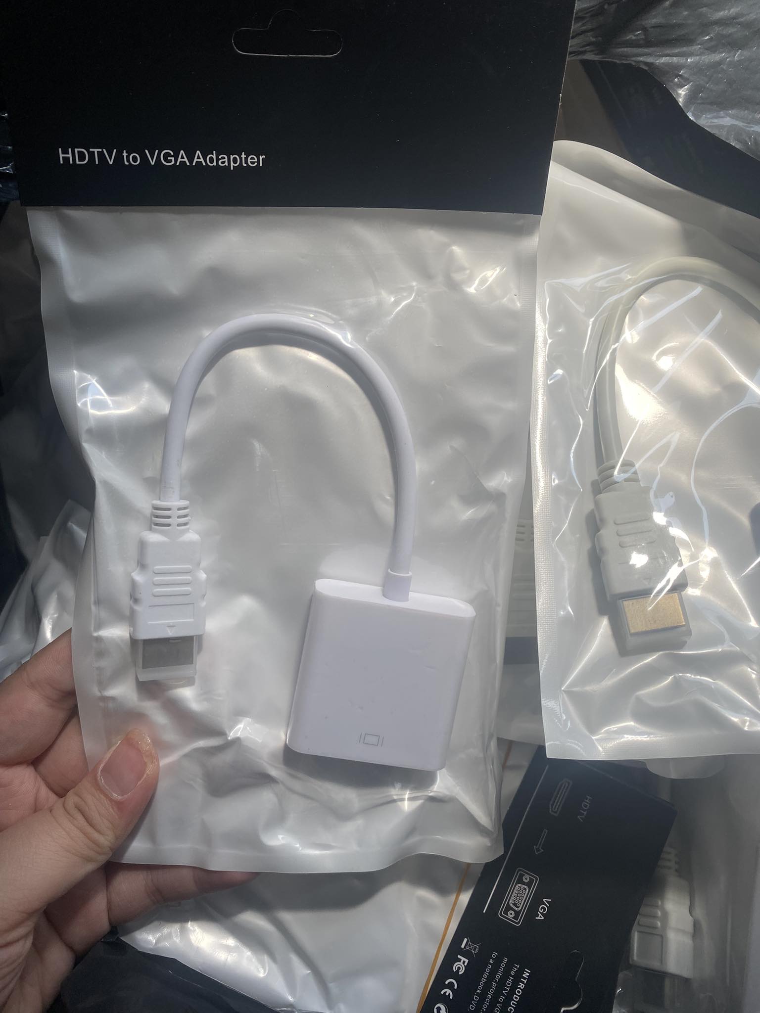 Cáp chuyển đổi HDMI - VGA