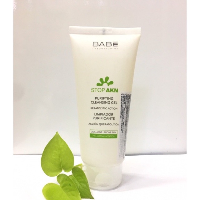 Sữa rửa mặt Babe stop AKN purifying cleansing gel