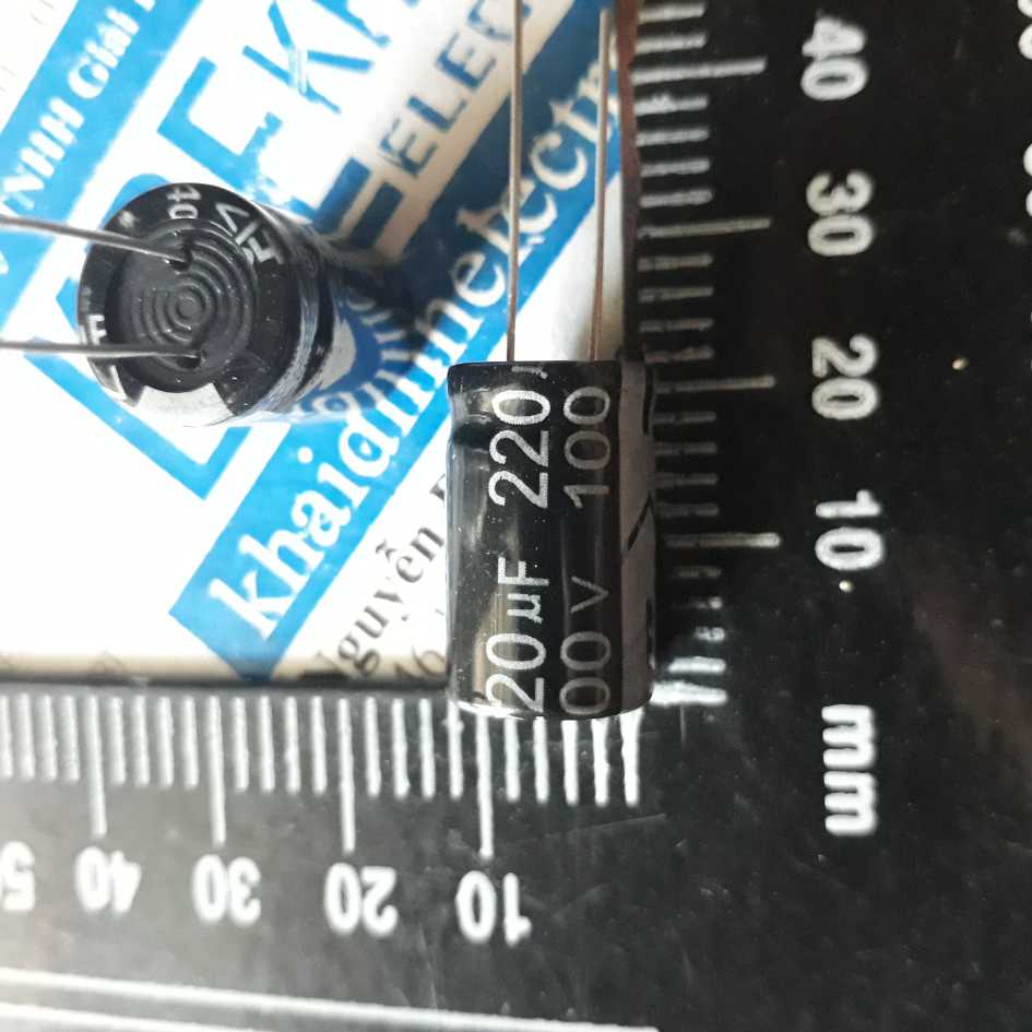 10 TỤ HÓA TỤ PHÂN CỰC 220UF 100V 13x21mm kde2911