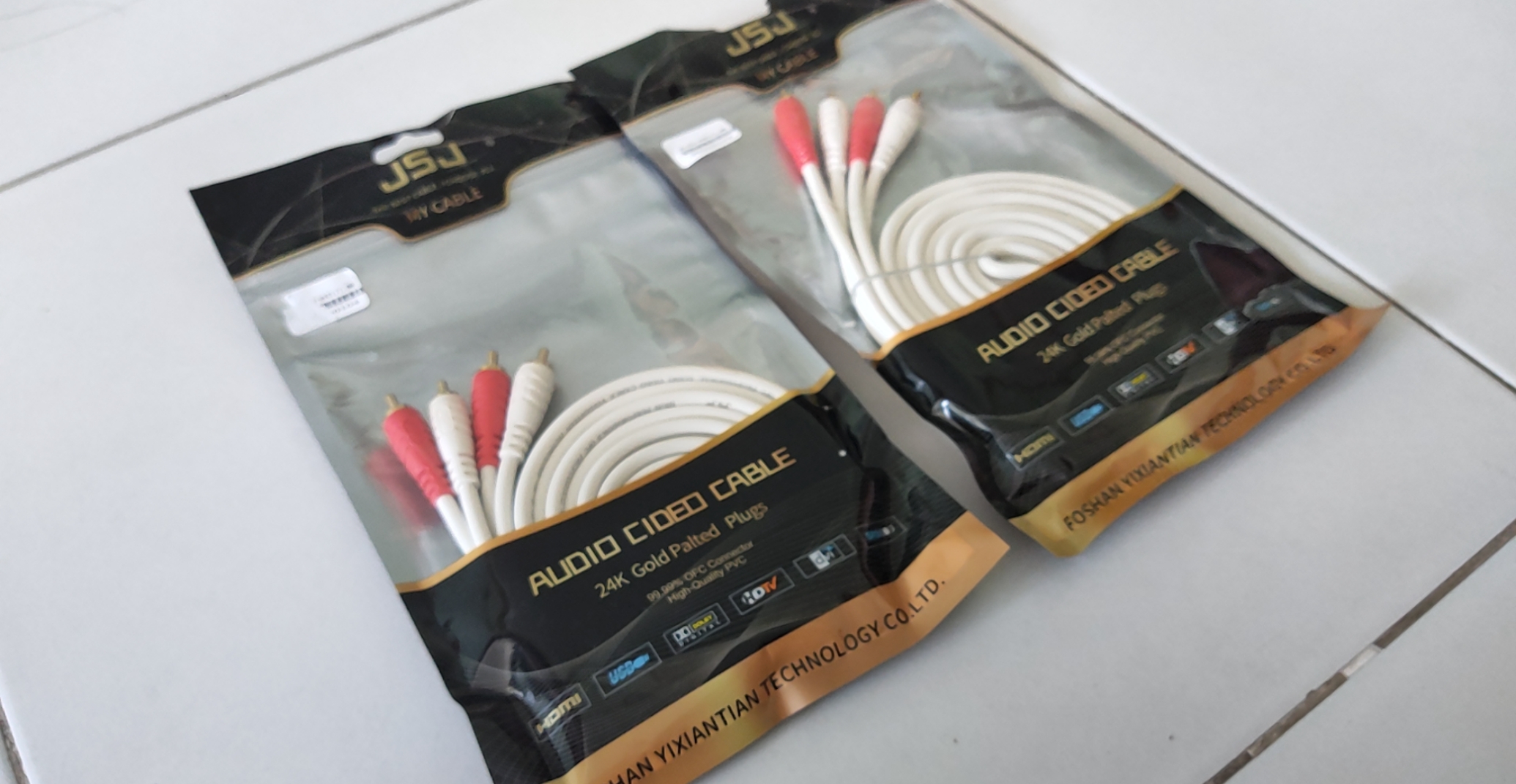 [HCM]Dây cable 4 đầu bông sen dài 1.8m
