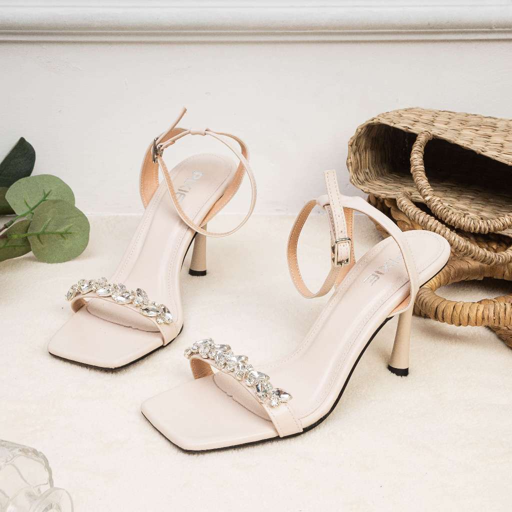 Giày Sandal Cao Gót Nữ 9cm Quai Đính Đá Pixie E156