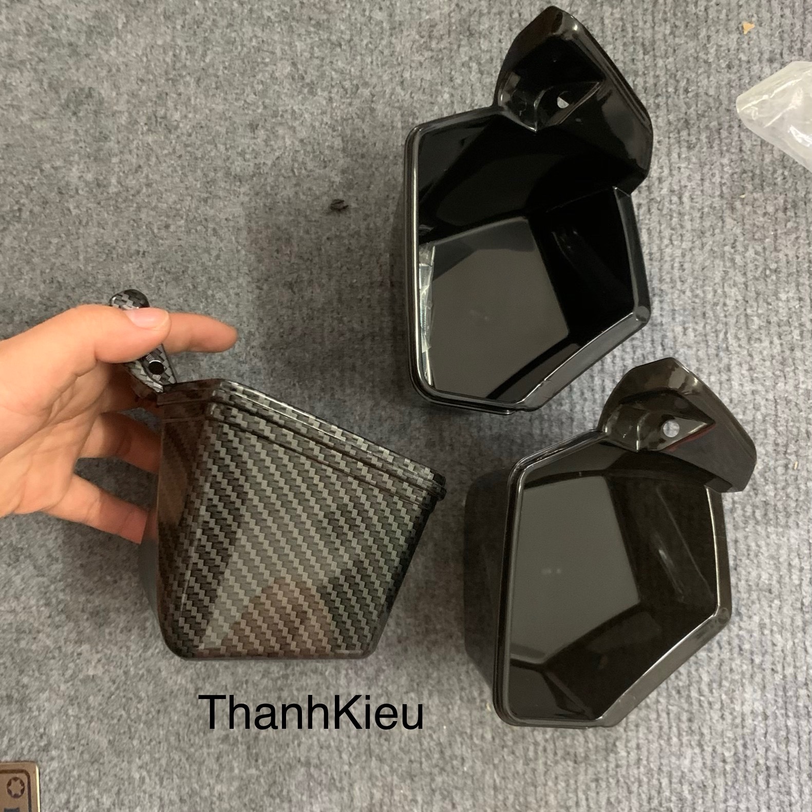 Hộc đựng đồ hông xe Airblade 2006 đến 2010 có ốc keo Ab 2010