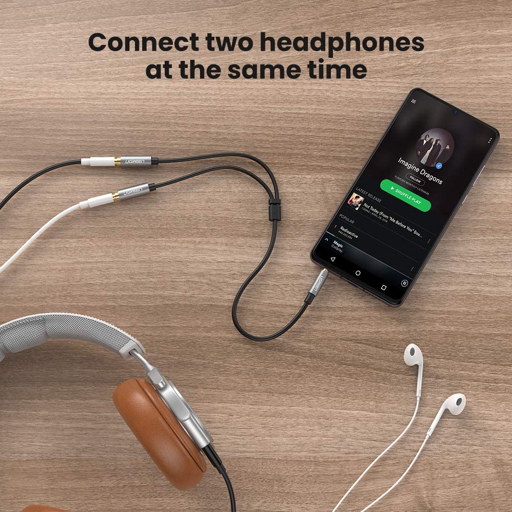 Cáp Audio 3.5mm 1 ra 2 UGREEN 10532 (20cm)