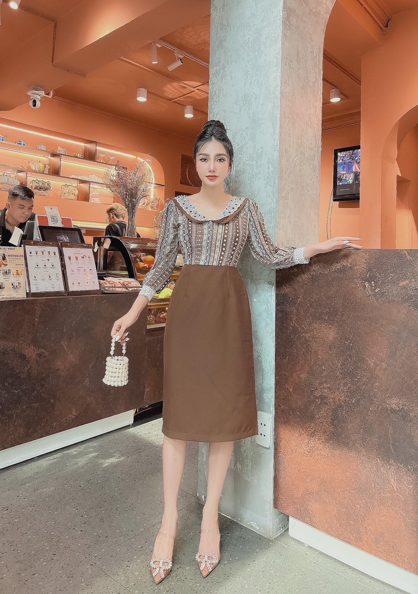 [4.4 Hoàn tiền 15%]ĐẦM CS NÂU PHỐI VOAN SỌC– M010