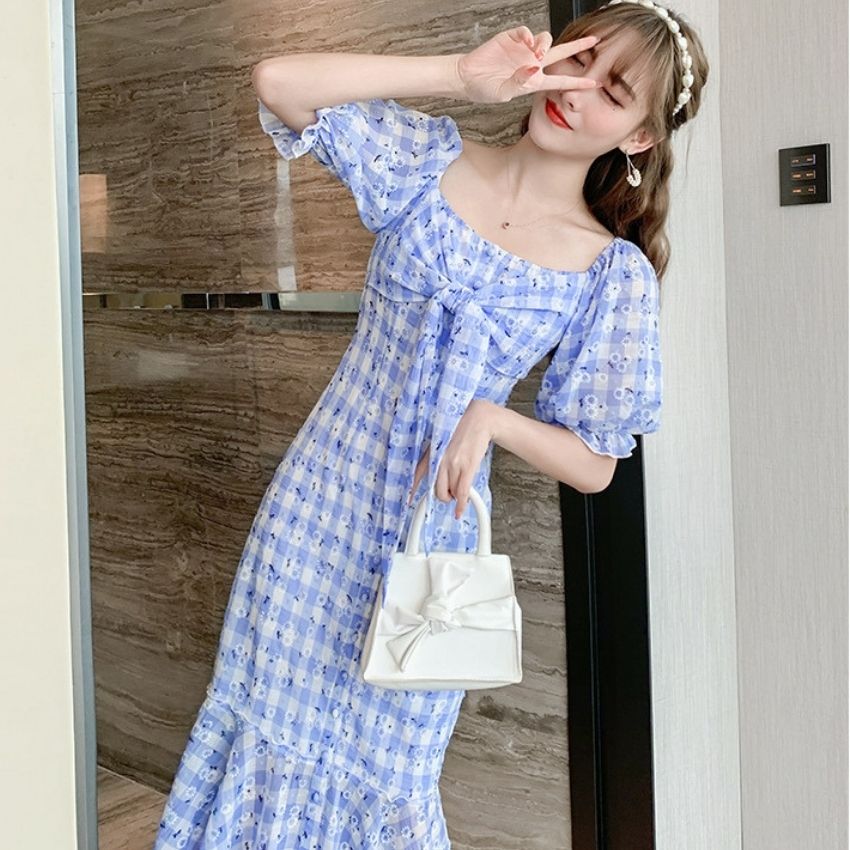 Váy Đuôi Cá , Đầm Hoa Nhí Kẻ Caro Cổ Vuong Trễ Vai Dáng Dài , Vải Voan 2 Lớp Phong Cách Hàn Quốc TẶNG KÈM phụ kiện xinh