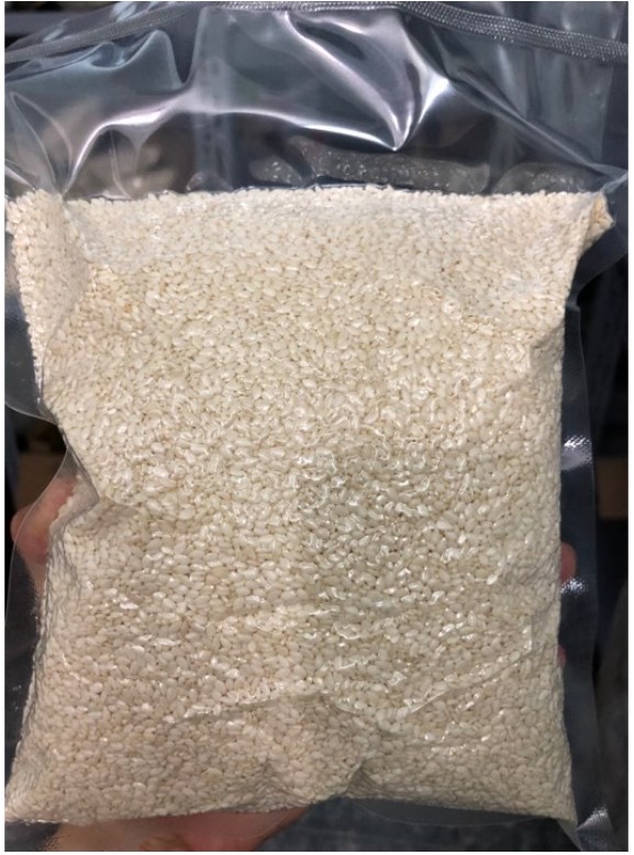 Mè hạt trắng - đen