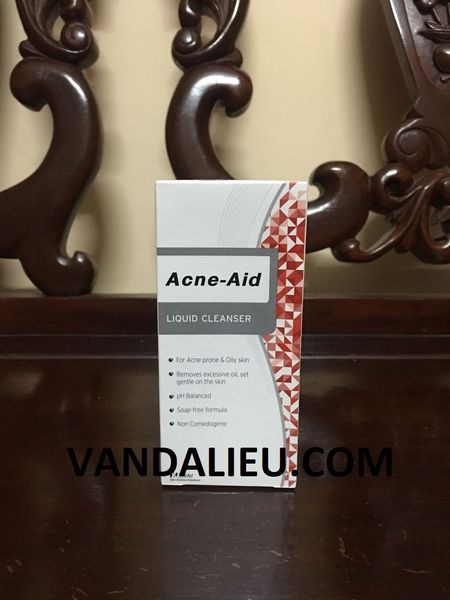 SỮA RỬA MẶT ACNE -AID LIQUID CLEANSER 100ML