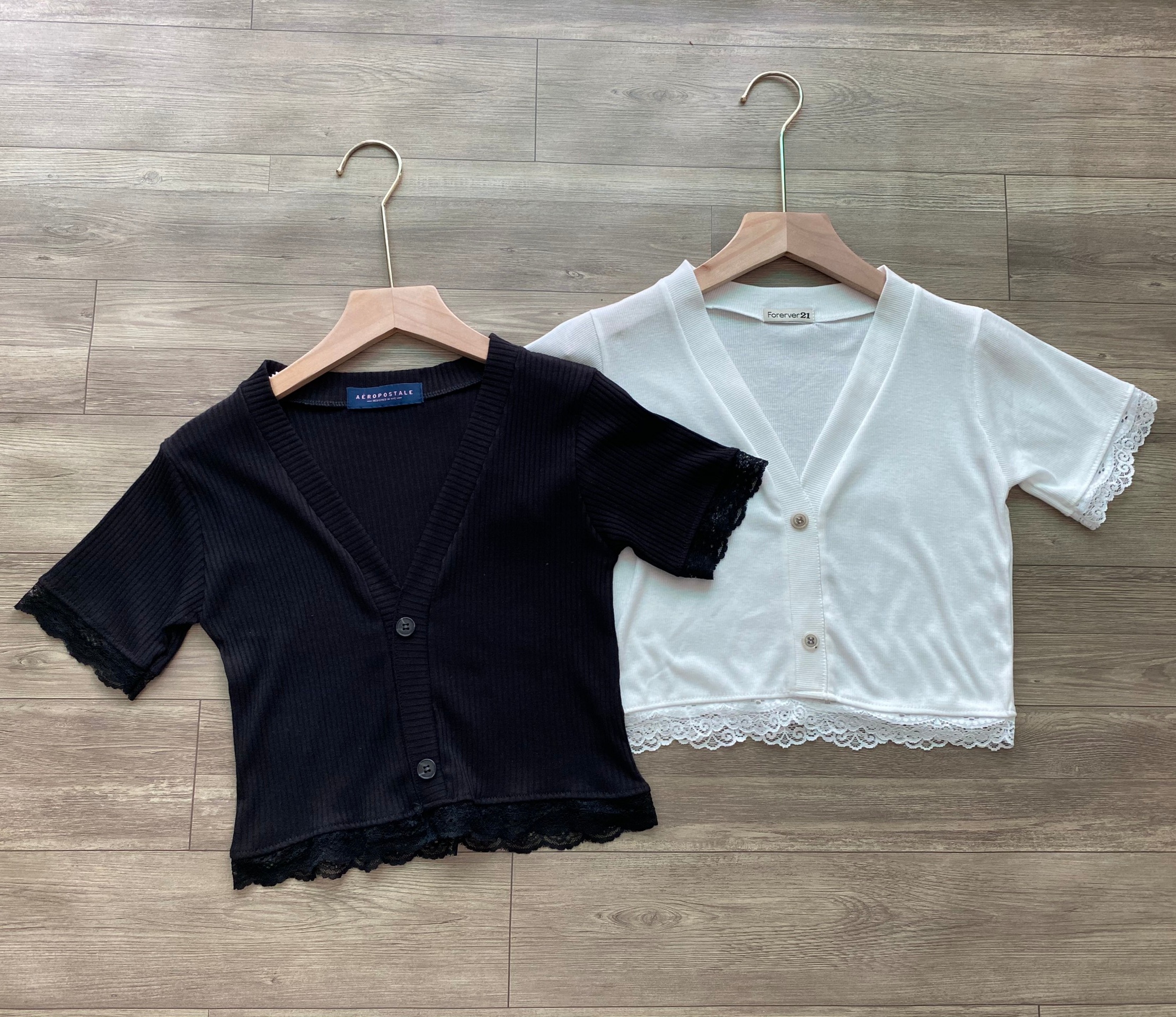 ÁO CROPTOP PHỐI REN TAY NGẮN A3CH2