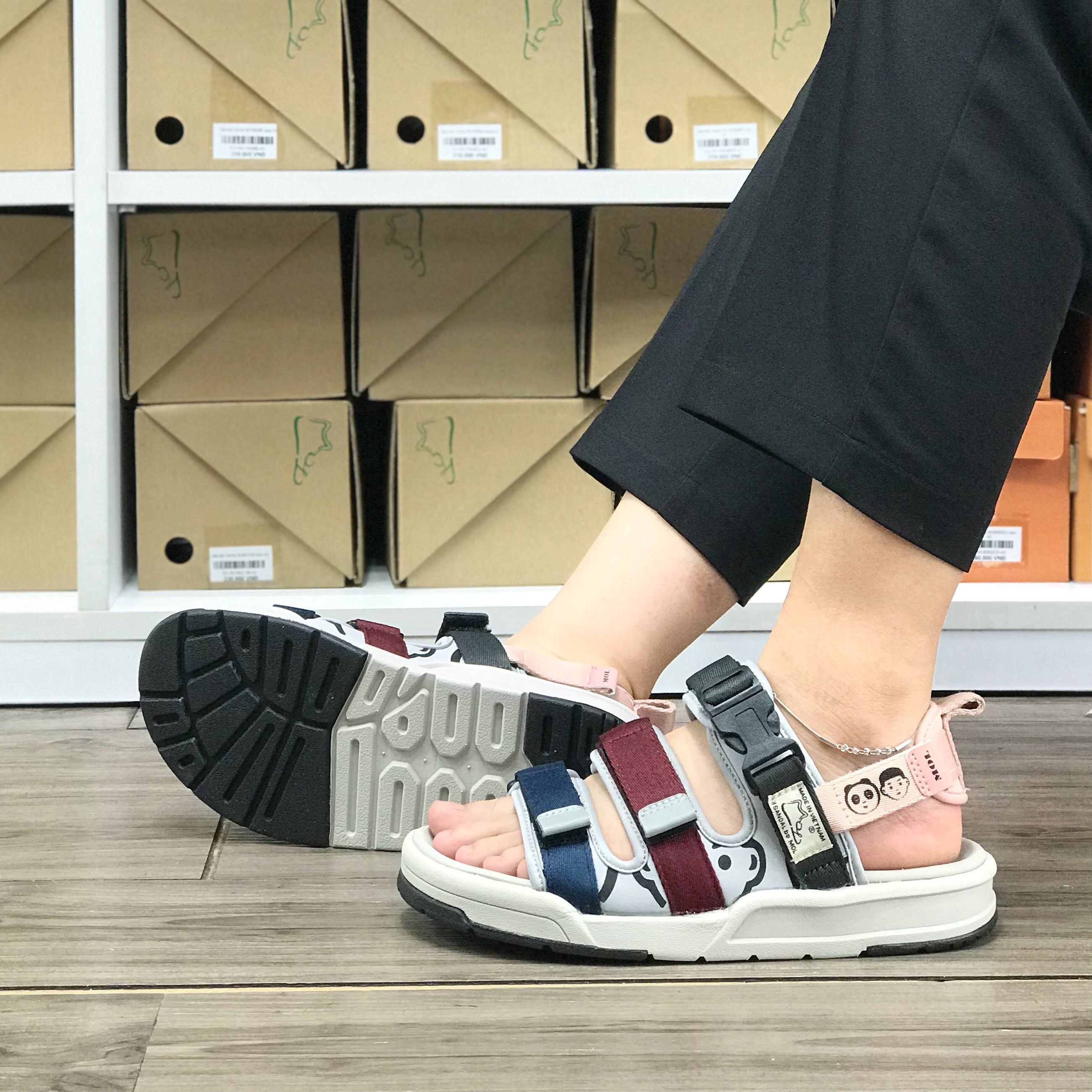 Giày Sandal HIệu MOL Chính Hãng MS1801 Đi Học