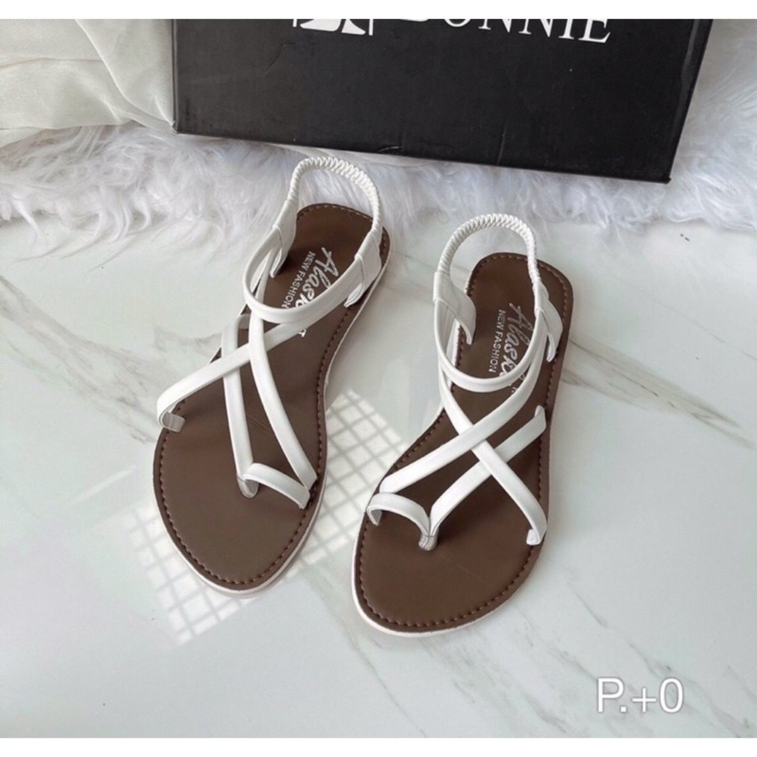 Sandal nữ chiến binh,xăng đan đế bằng đi biển mùa hè