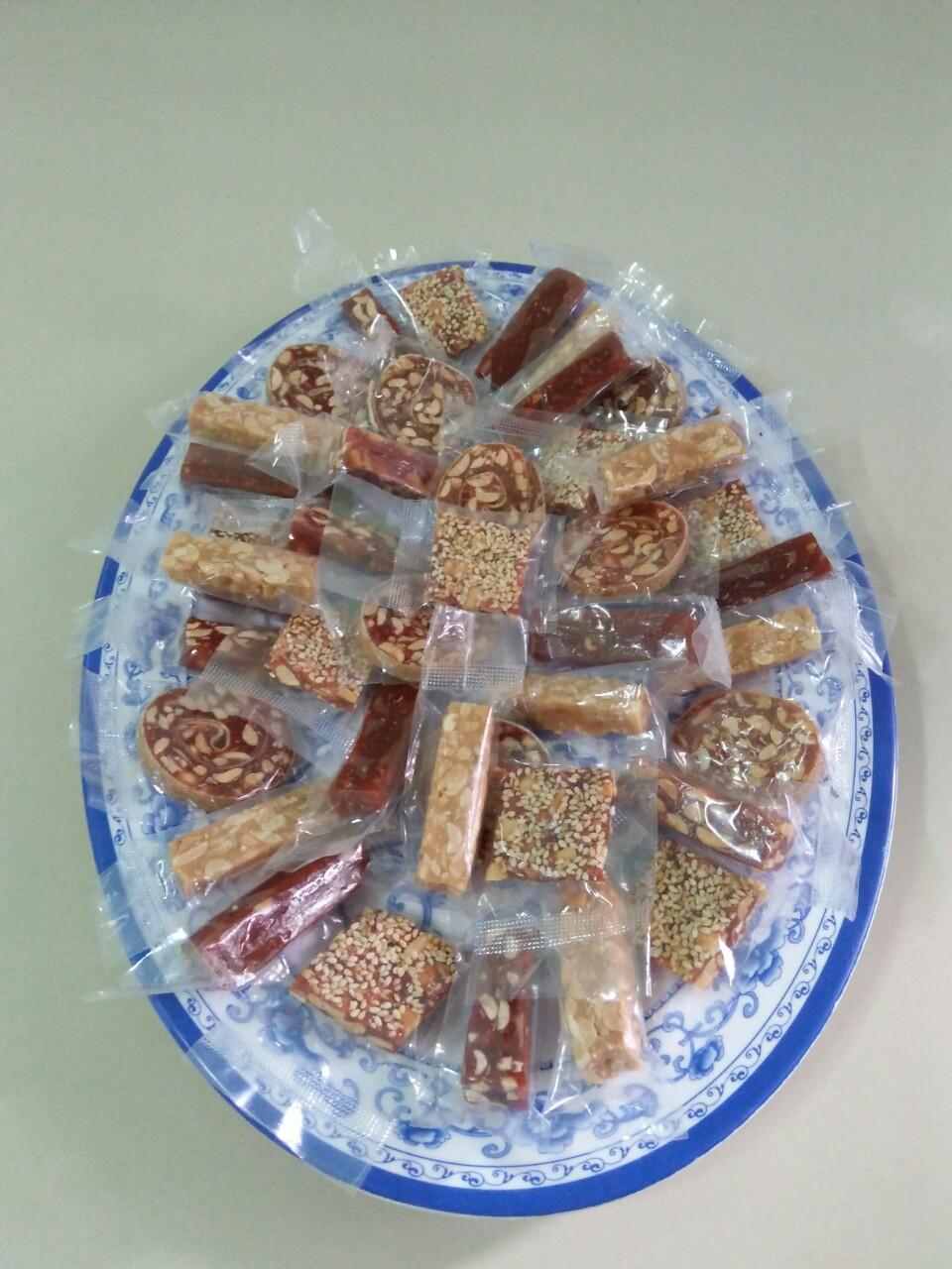 Combo 2 túi mix kẹo chuối gồm 5 loại kẹo ( mỗi túi 01 kg)