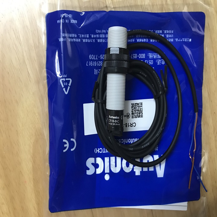 Cảm biến tiệm cận điện dung CR18-8AC