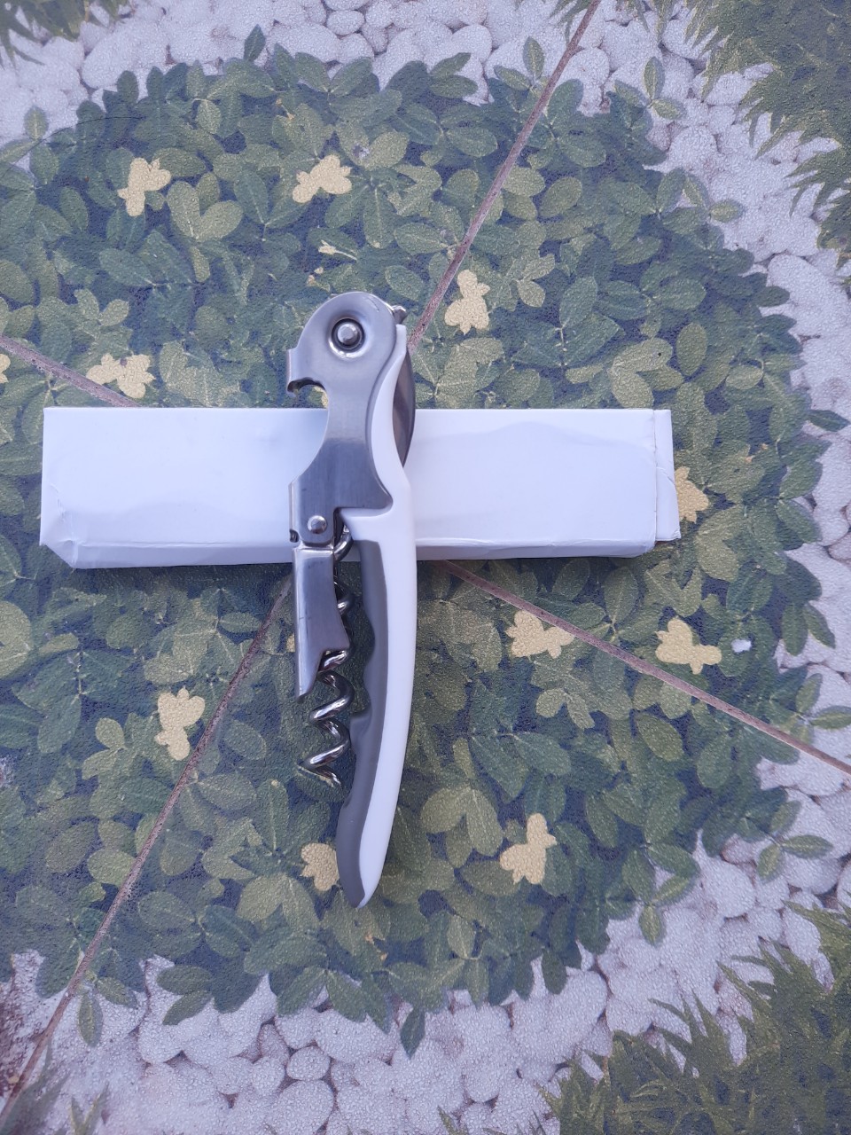 Khui mở rươu vang - KR 028