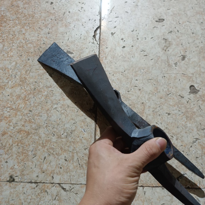 Cuốc trim làm vườn dày khoẻ