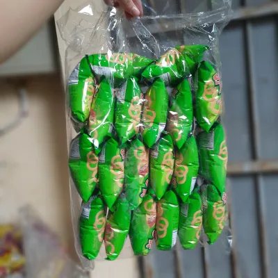 Bich 20 gói gói Bim Bim Snack Onion Rings vị hành Oishi 8g