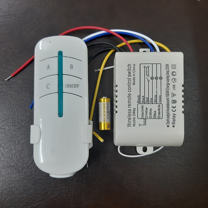 Công tắc điều khiển từ xa Rf 3 cổng trắng