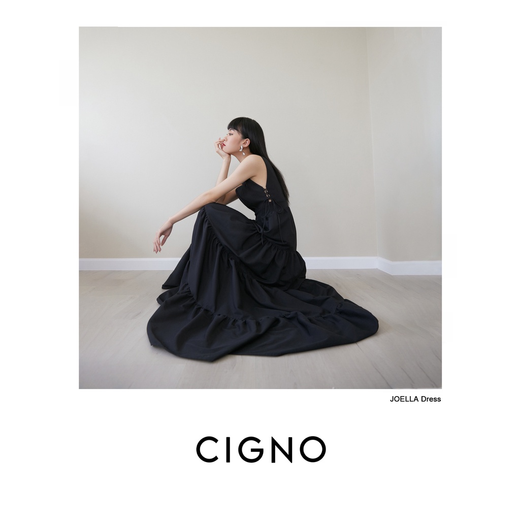 CIGNO-đầm đen thắt dây 2 bên sườn cá tính JOELLA Dress