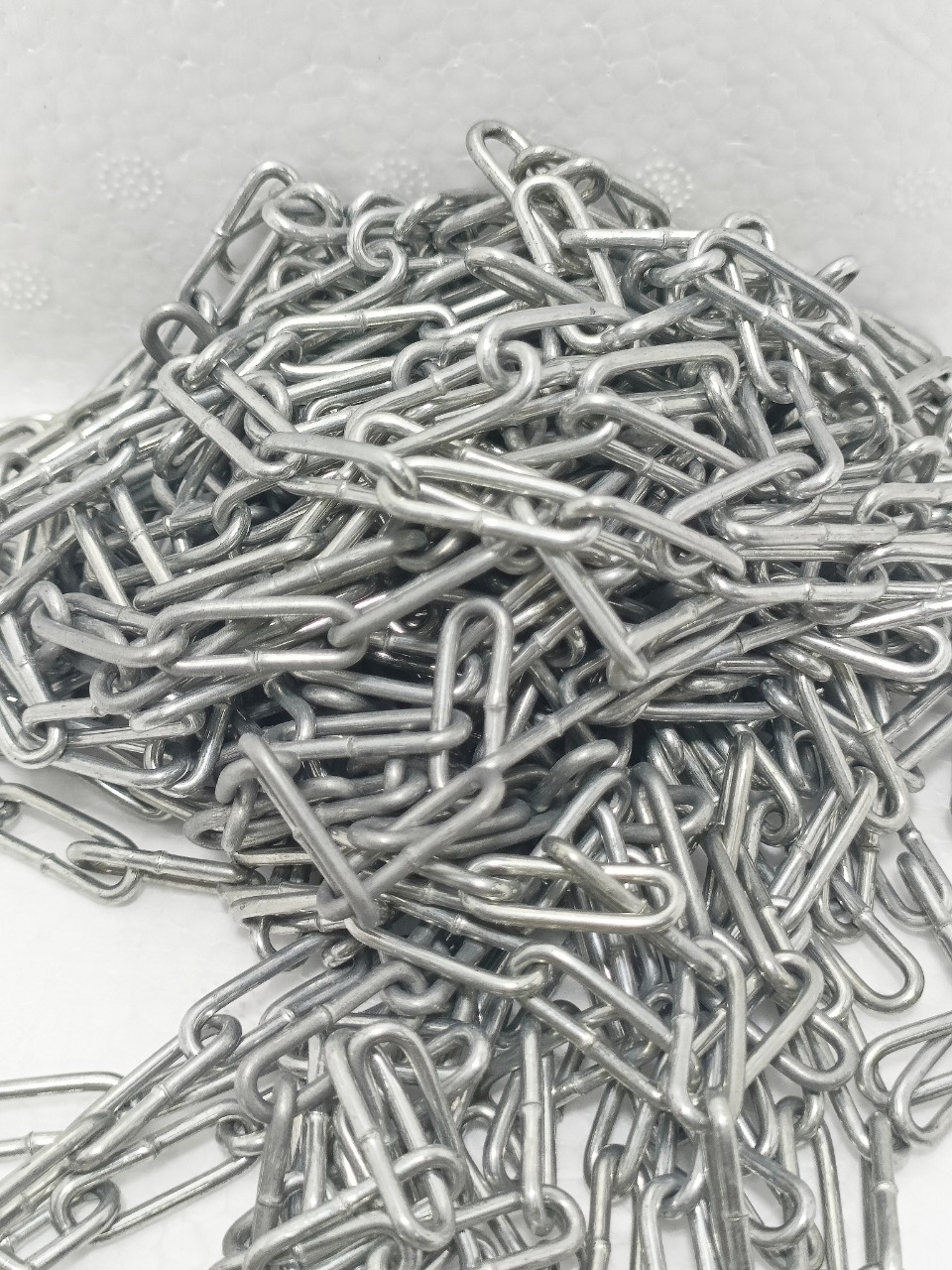 Dây xích sắt mạ kẽm Phi 2mm - Mắt xích 21x7mm (Giá/1 mét dây)