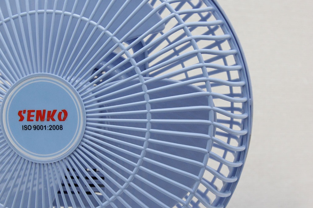 QUẠT BÀN MINI B2 SENKO B102 ( 2 TỐC ĐỘ - NHỎ GỌN THÍCH HỢP ĐỂ BÀN )