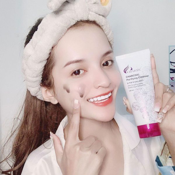 Sữa Rửa Mặt Charcoal CHARME111 Than Hoạt Tính Hàn Quốc