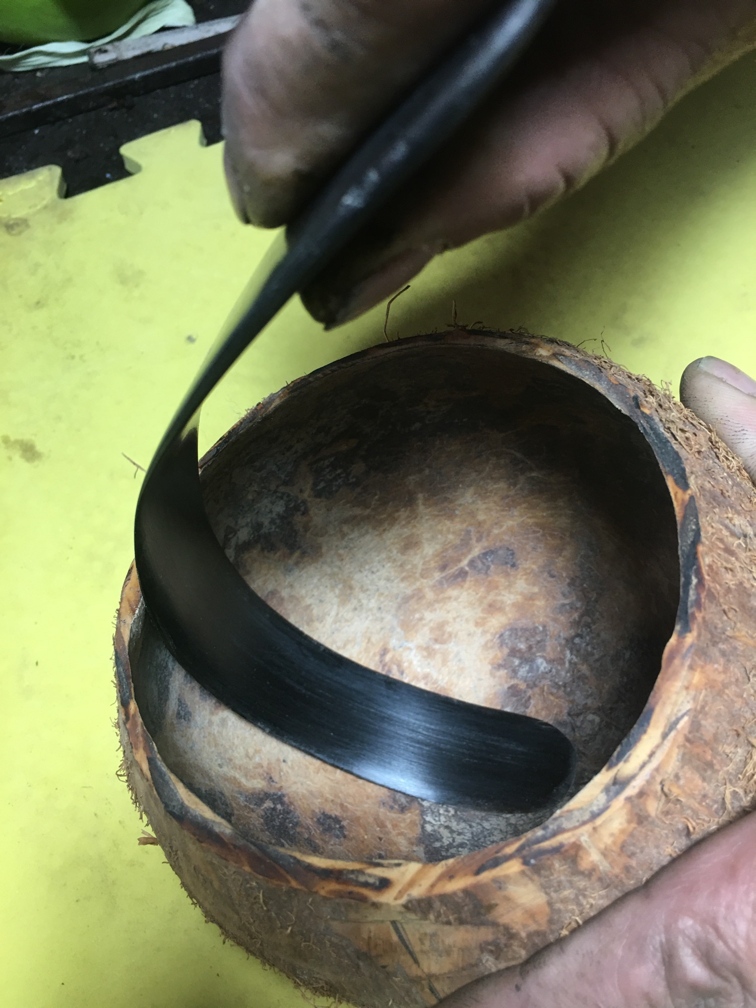 Dao nạo dừa non nguyên cơm