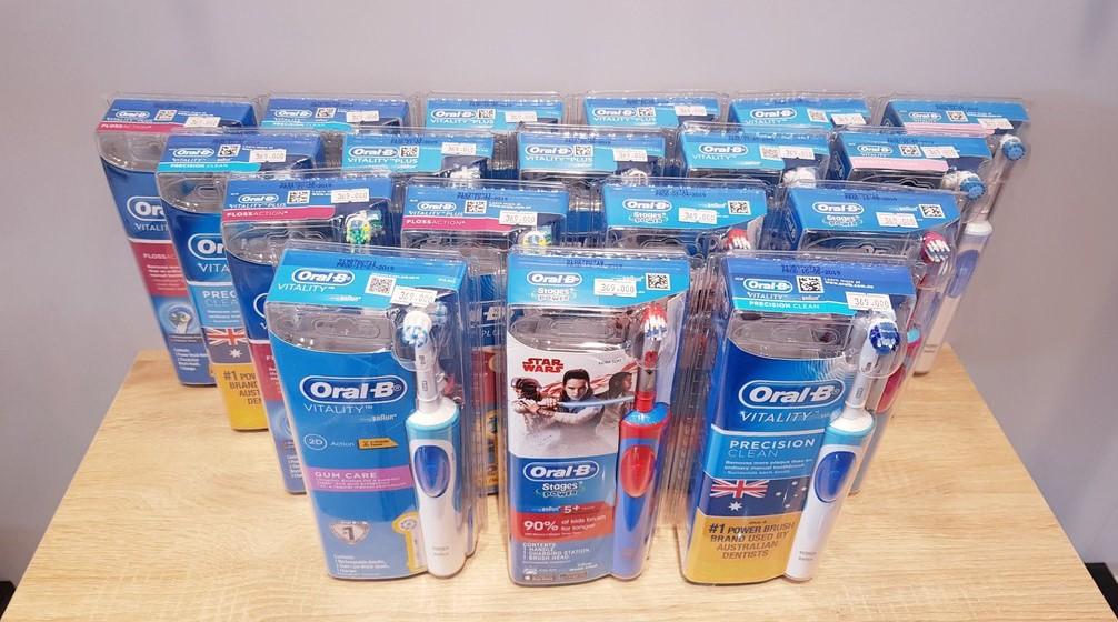 Bàn chải đánh răng điện Oral-B Vitality Plus