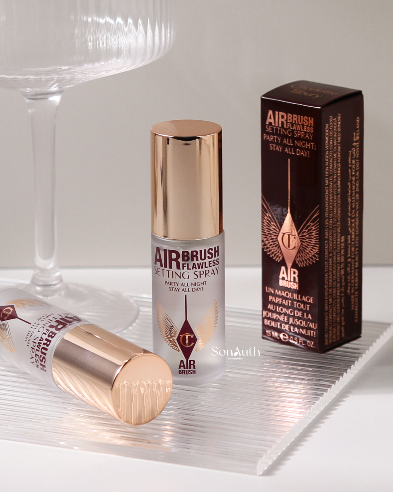 Xịt giữ makeup Charlotte Tilbury Airbrush Flawless Setting Spray 34ml