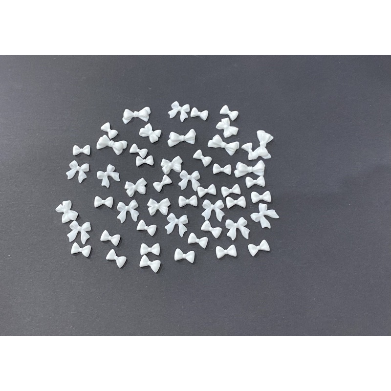 Charm nơ trắng dán móng sét 50 chiếc