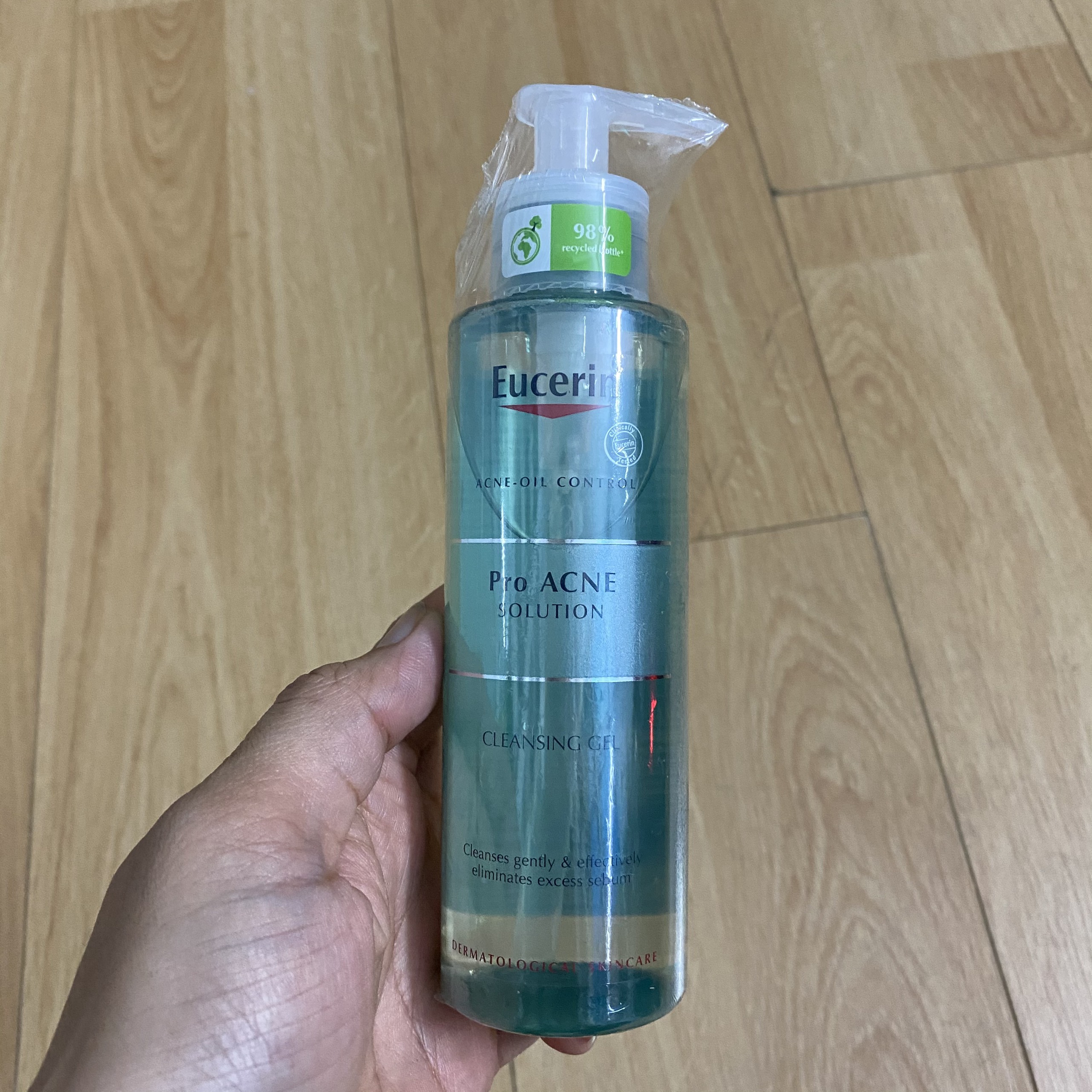 Gel rửa mặt dành cho da nhờn mụn Eucerin Pro Acne Cleansing Gel 200ml