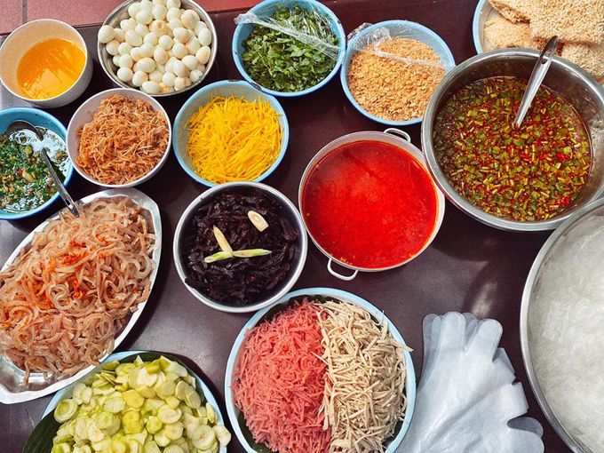 1 bịch bánh tráng trộn