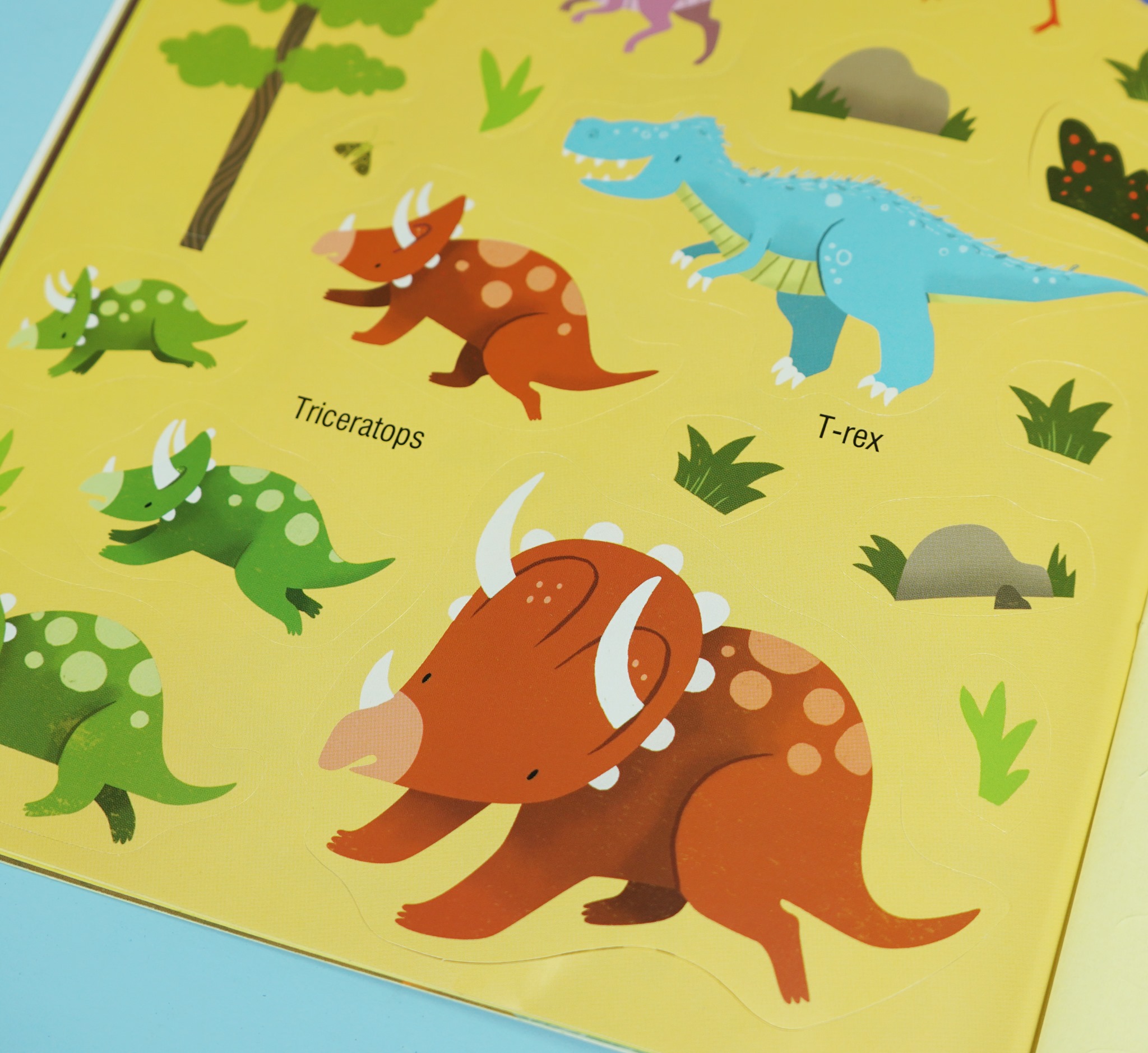 First sticker book - Sách dán hình đầu đời cho bé - Khủng long
