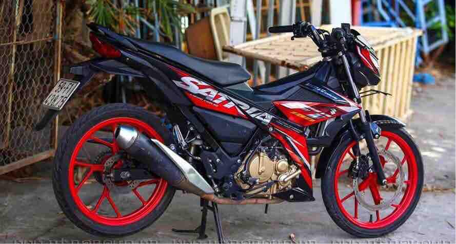 [ QUÍ KHÁCH VUI LÒNG MANG TEM RA TIỆM CHO THỢ DÁN] TEM RỜI Satria đỏ đen Crom