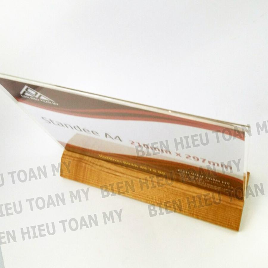 Kệ mica A4 để bàn Đế Gỗ bóng đẹp
