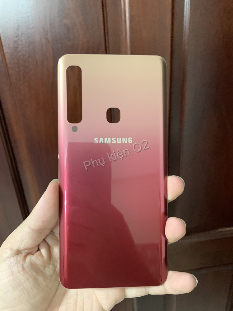 Nắp lưng kính Samsung A920 / A9 (2018) kính lưng thay thế