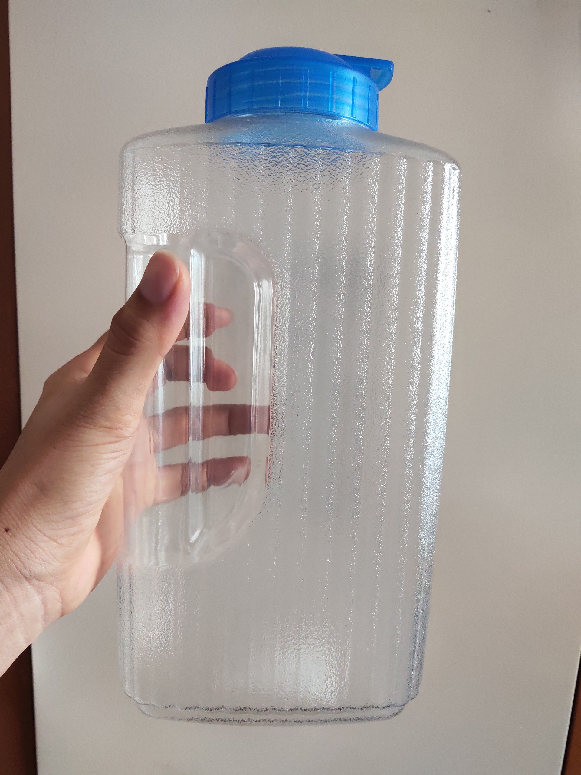 Bình đựng nước LOCK&LOCK dung tích 2,1 lít