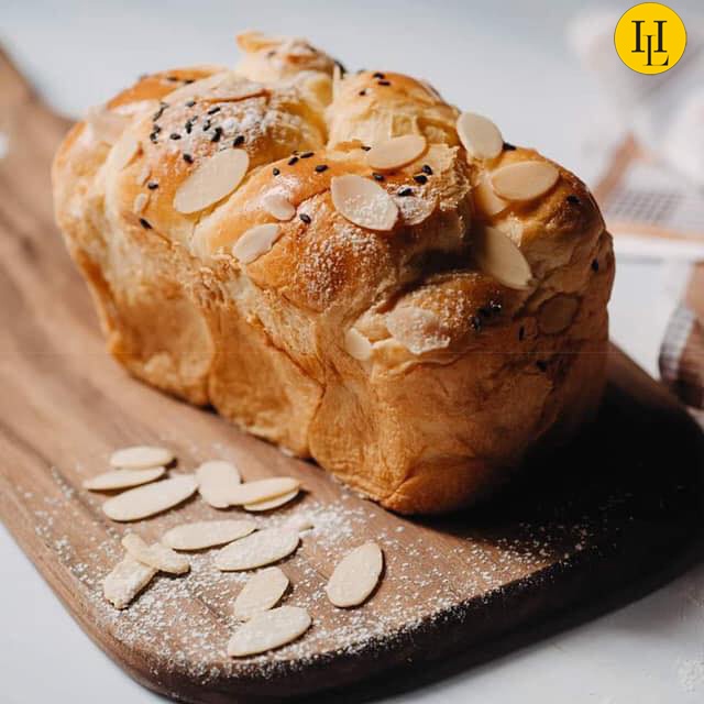 Bánh mì hoa Cúc Pháp ổ lớn 500 gram