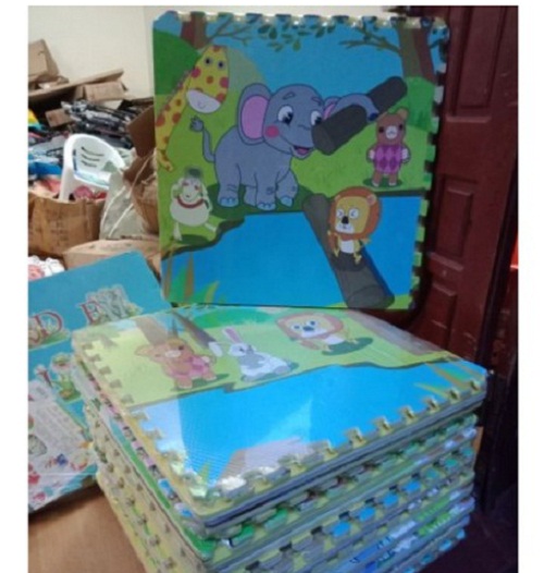 THẢM XỐP GHÉP HOẠT HÌNH CON VẬT 1 BỘ 4 MIẾNG 60X60CM DÀY 1CM