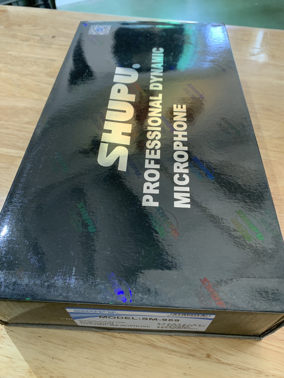 Micro karaoke có dây shupu 959