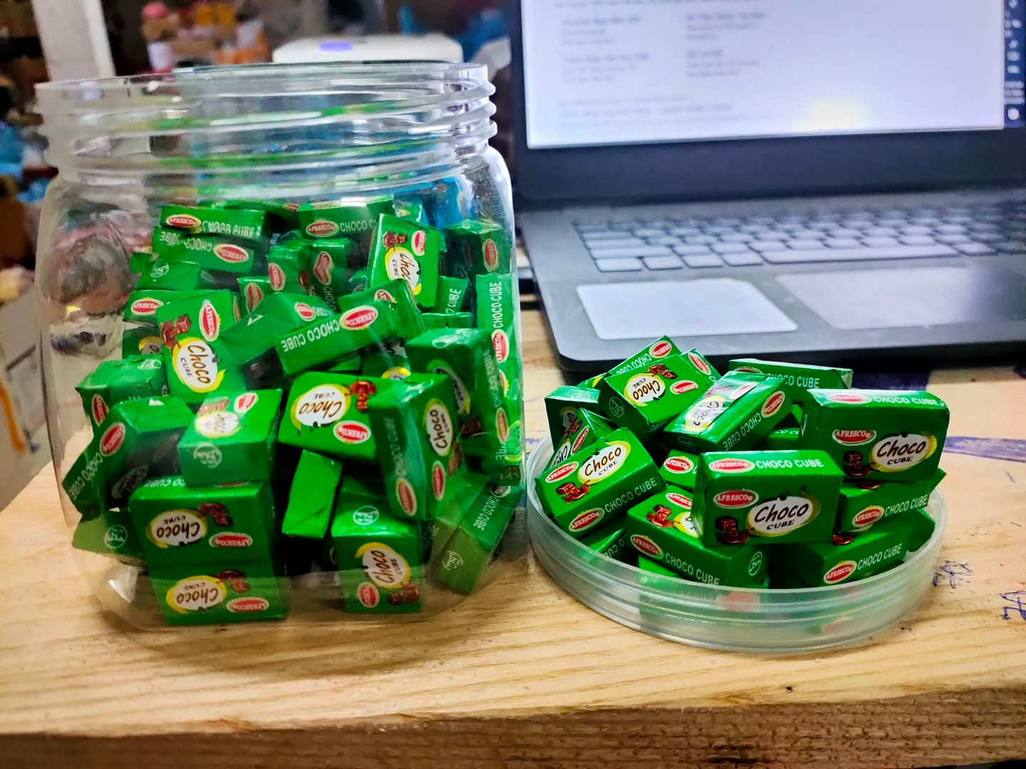 [ Sẵn hàng ] Combo 60 viên Kẹo viên sữa chua MILK / CHOCO CUBE siêu ngon