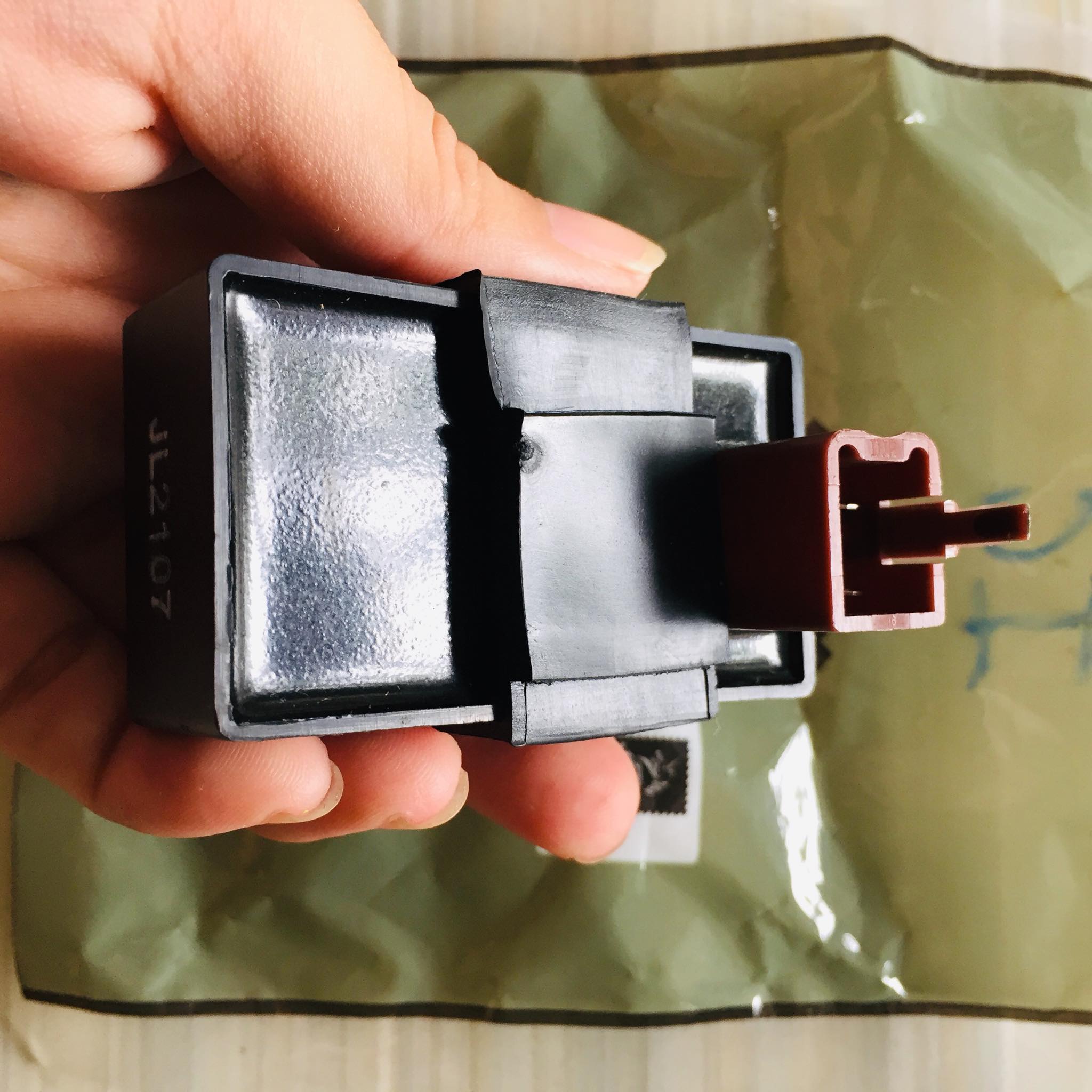 CỤC IC XE SỐ DREAM, WAVE, WAVE 110, CUP THÁI LAN MITKAM MAKON