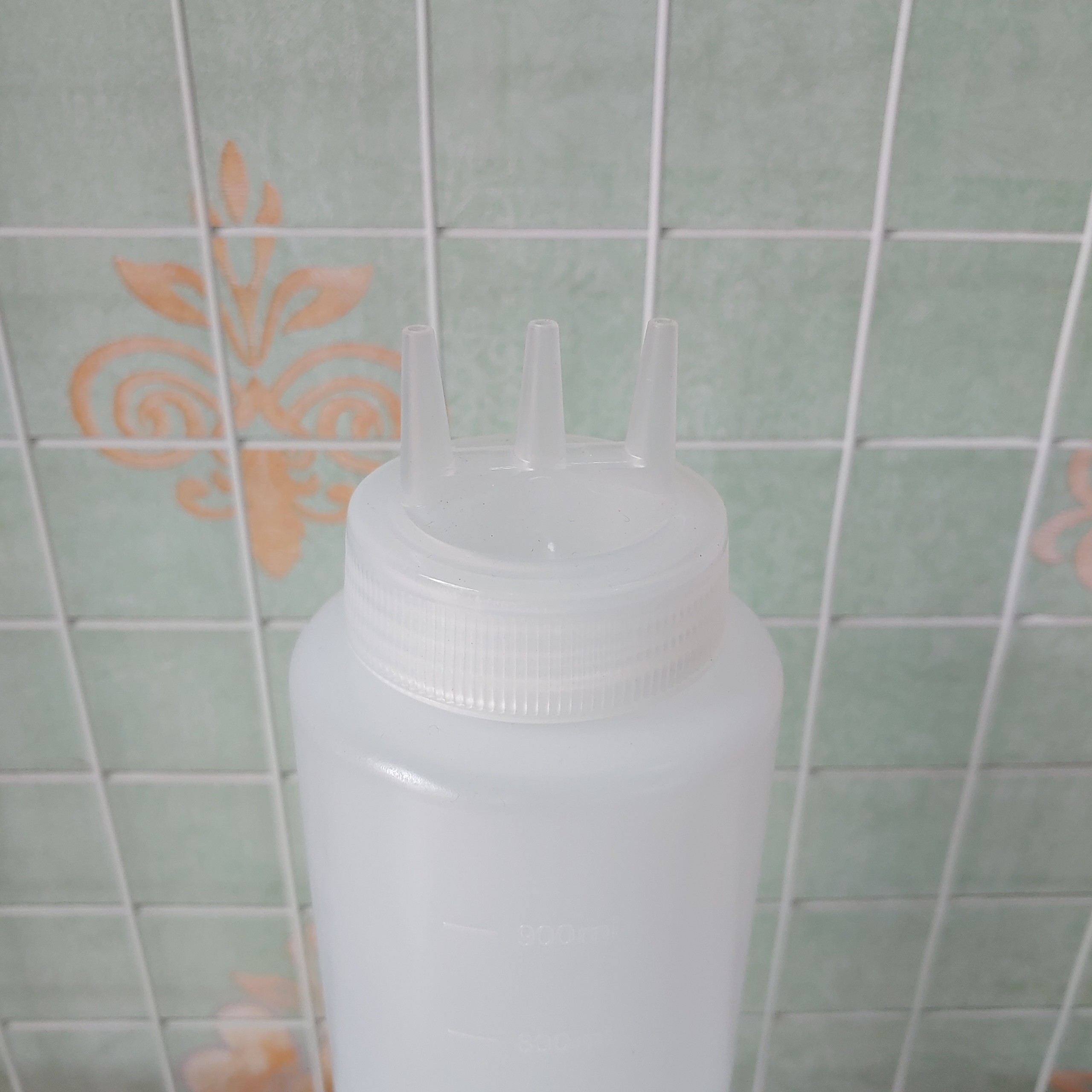 [HCM]Bình nhựa đựng nước sốt dung tích 1 lít