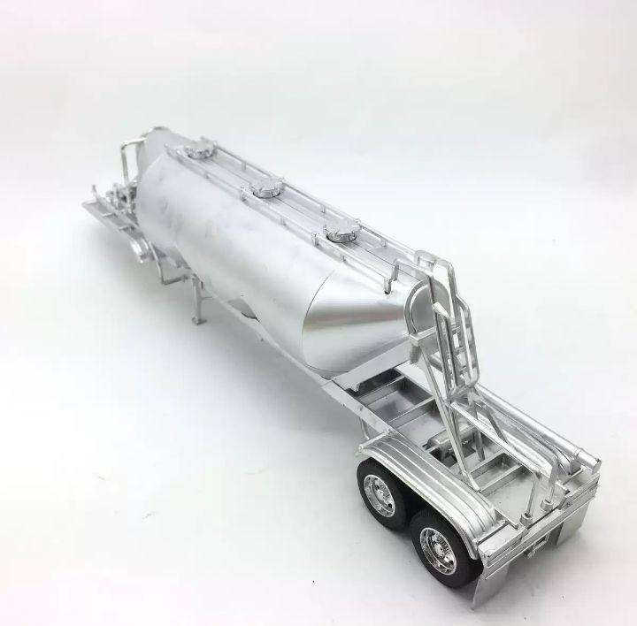 Xe mô hình roomoc chở xi măng 1:32