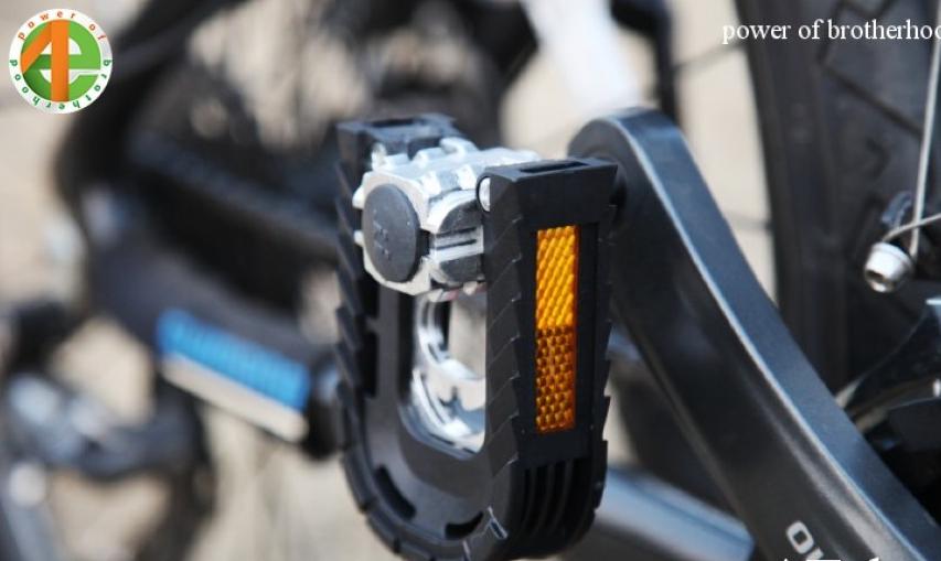 pedal xe đạp gấp gọn