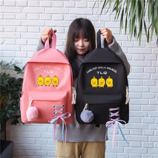 [HÀNG CHẤT LƯỢNG] Ba lô VỊT THẮT NƠ nam nữ thời trang cao cấp , thiết kế tỉ mỉ thích hợp đi học, balo đựng laptop chất liệu vải canvas phong cách Hàn Quốc cực chất (Không kèm móc khóa bông)