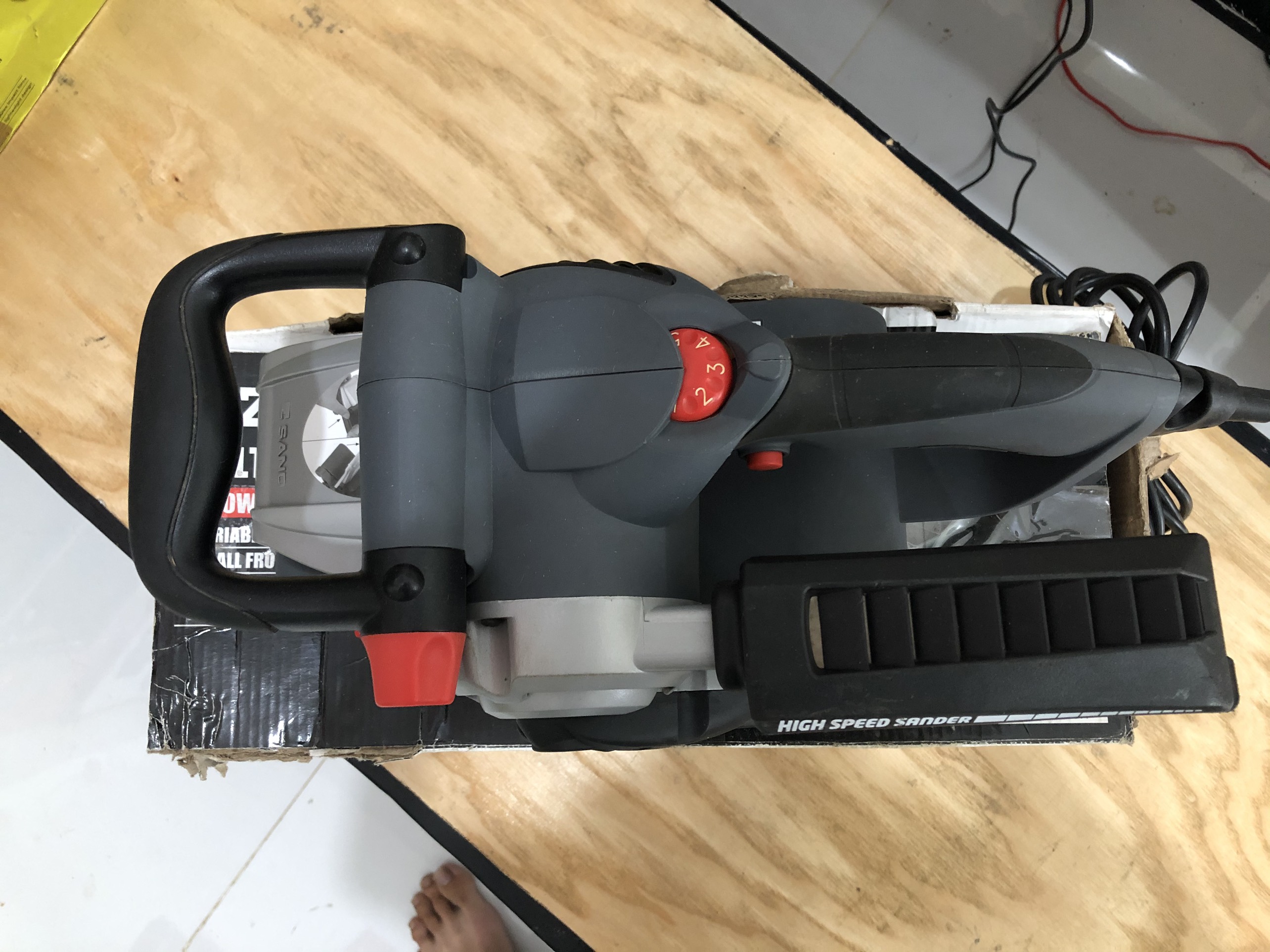Máy Chà Nhám Tăng Ozito 850W