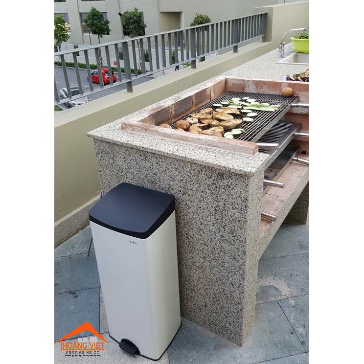 [HCM]Thùng Rác Đạp Vuông Lớn Fitis Spl1-904 Sơn Trắng