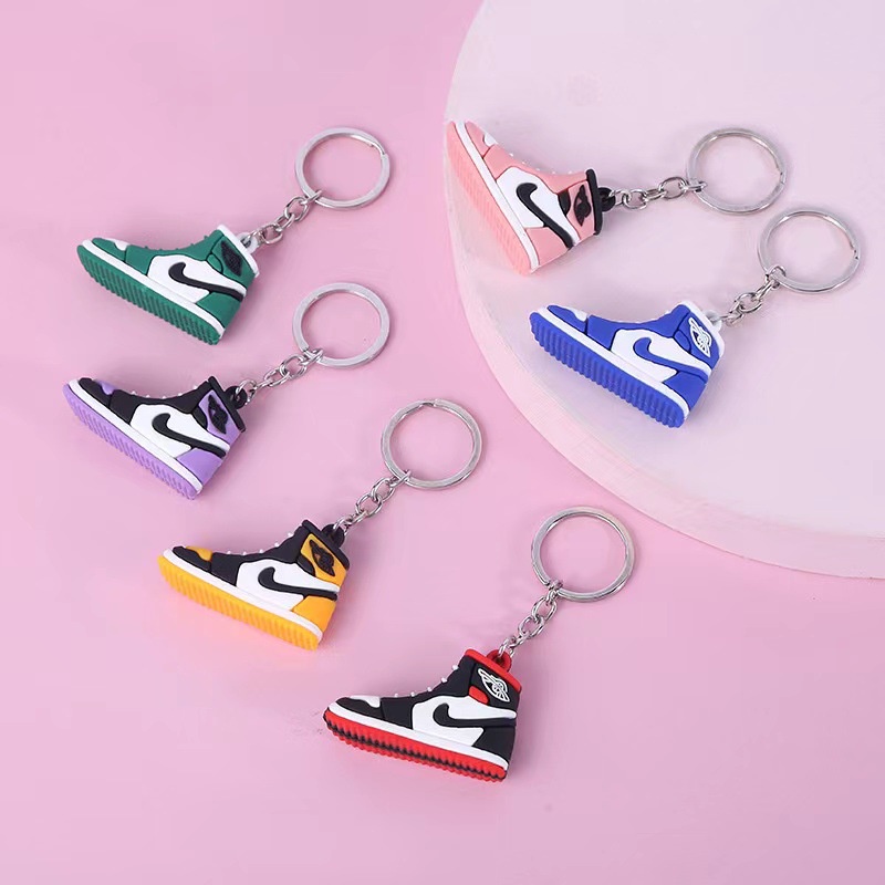 Mốc khoá SNEANER 3D Hình Giày Nike