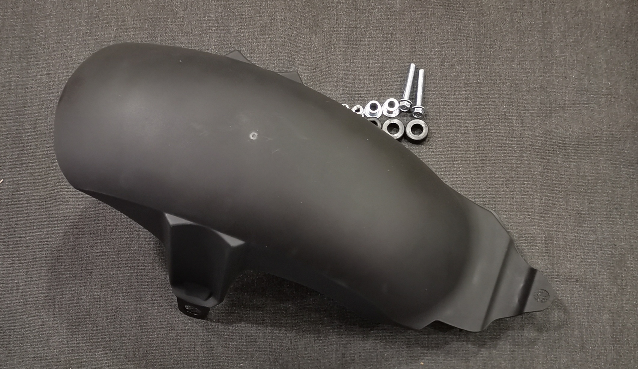 Dè con chắn bùn bánh sau cho NVX 155c đời 2021 2022 2023 2024 có ốc kèm theo